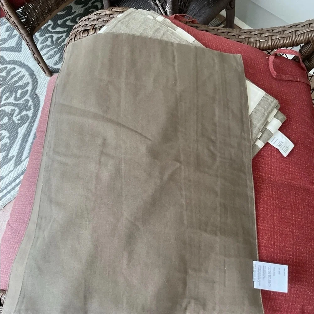 Crate & Barrel Placemats Tyler 14 in x 19 in SET of 7 Brown Cream Abstract NWOT